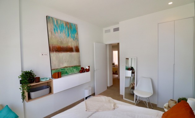 Venta - Apartamento / piso -
Guardamar del Segura - El Raso