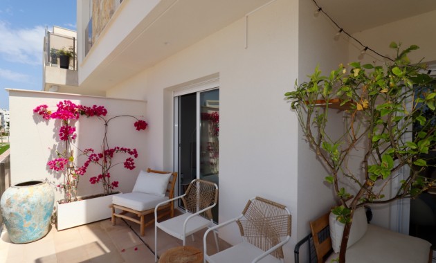 Venta - Apartamento / piso -
Guardamar del Segura - El Raso