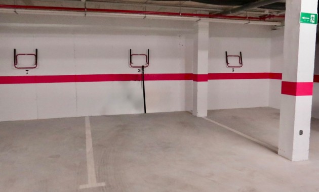 Venta - Apartamento / piso -
Guardamar del Segura - El Raso