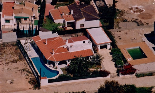 Venta - Single Family Home -
Orihuela Costa - Montezenia