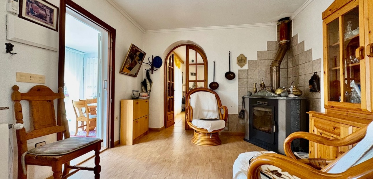 Venta - Single Family Home -
Orihuela Costa - Montezenia