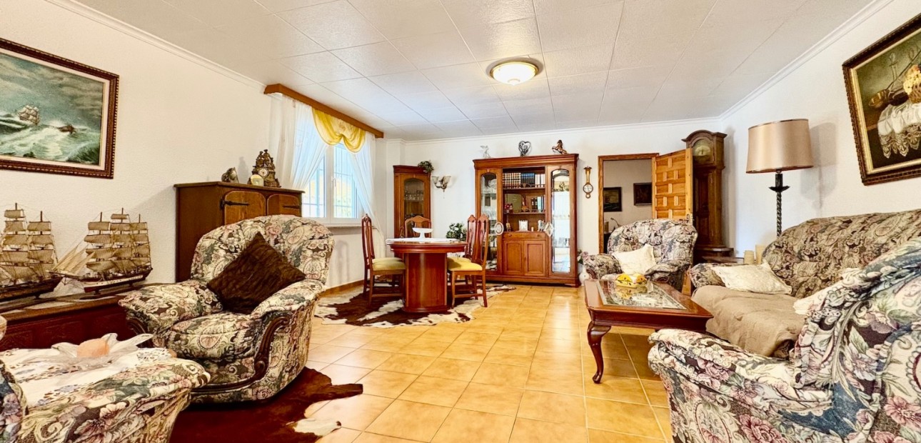 Venta - Single Family Home -
Orihuela Costa - Montezenia