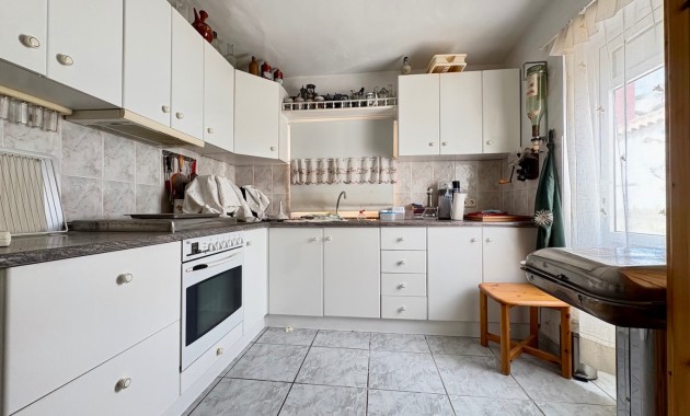 Venta - Single Family Home -
Orihuela Costa - Montezenia
