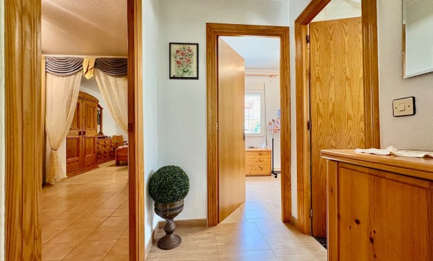 Venta - Single Family Home -
Orihuela Costa - Montezenia