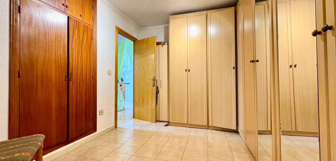 Venta - Single Family Home -
Orihuela Costa - Montezenia