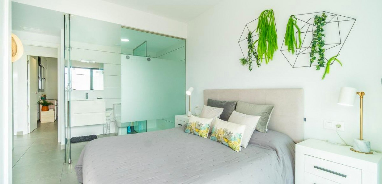 Venta - Apartamento / piso -
Orihuela Costa - Villamartin