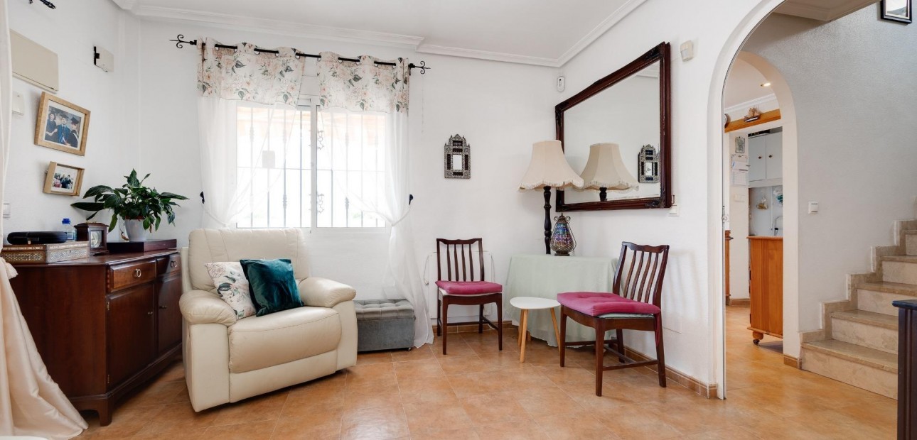 Venta - Villa -
Torrevieja - La siesta
