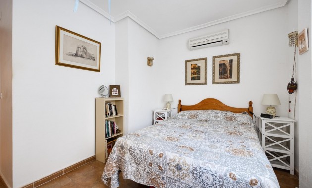 Venta - Villa -
Torrevieja - La siesta