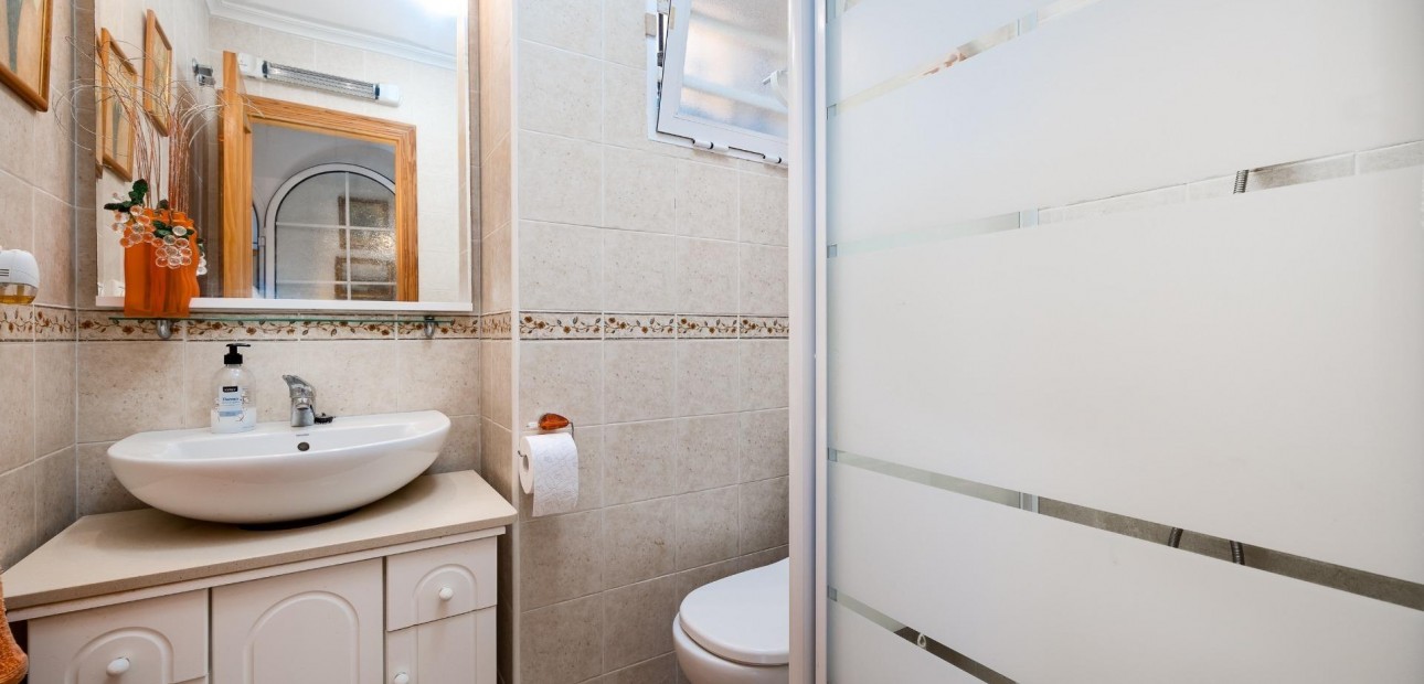 Venta - Villa -
Torrevieja - La siesta