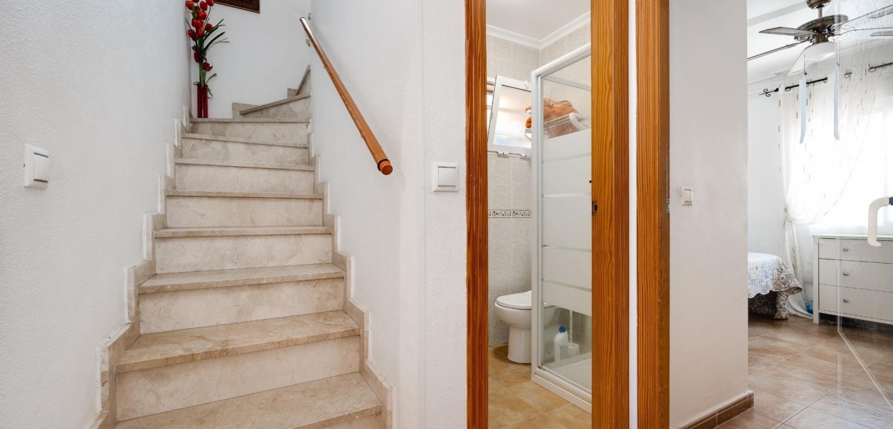 Venta - Villa -
Torrevieja - La siesta