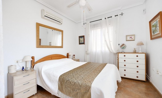 Venta - Villa -
Torrevieja - La siesta