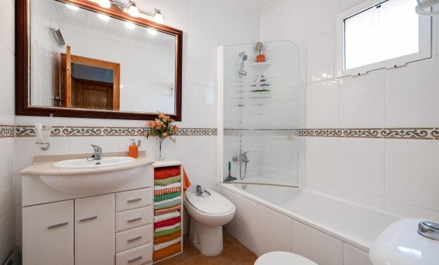Venta - Villa -
Torrevieja - La siesta