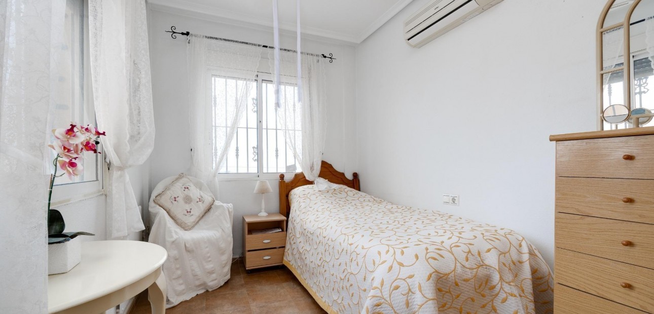 Venta - Villa -
Torrevieja - La siesta