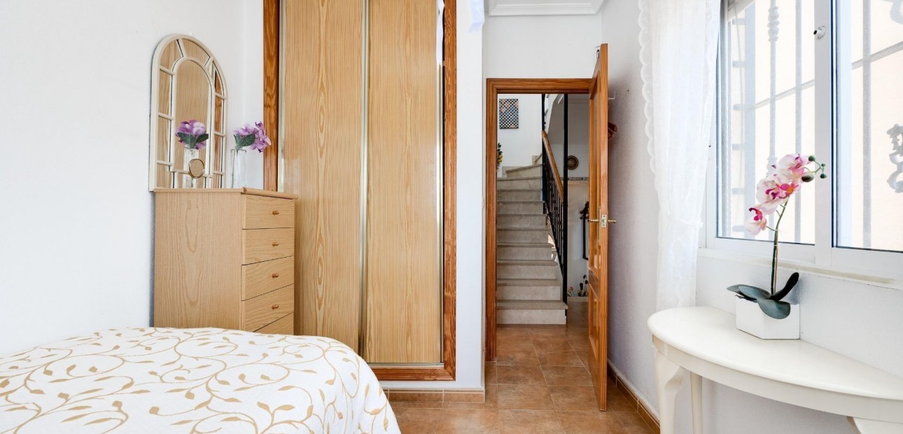 Venta - Villa -
Torrevieja - La siesta