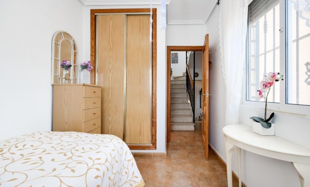 Venta - Villa -
Torrevieja - La siesta