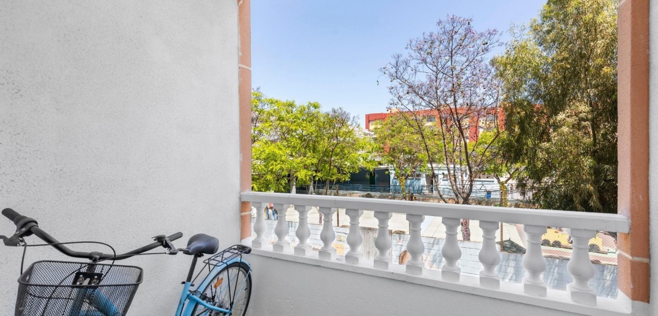 Venta - Apartamento / piso -
Torrevieja - torrevieja