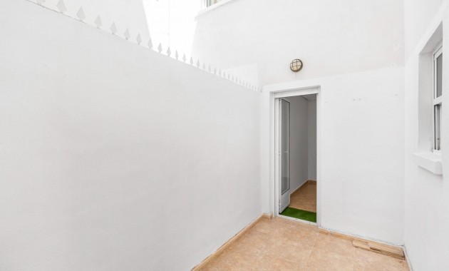Venta - Apartamento / piso -
Torrevieja - torrevieja