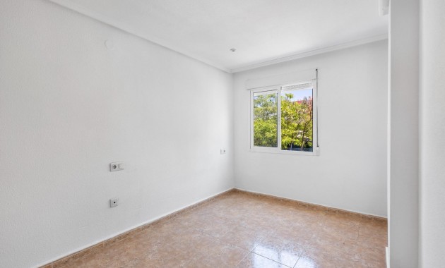 Venta - Apartamento / piso -
Torrevieja - torrevieja