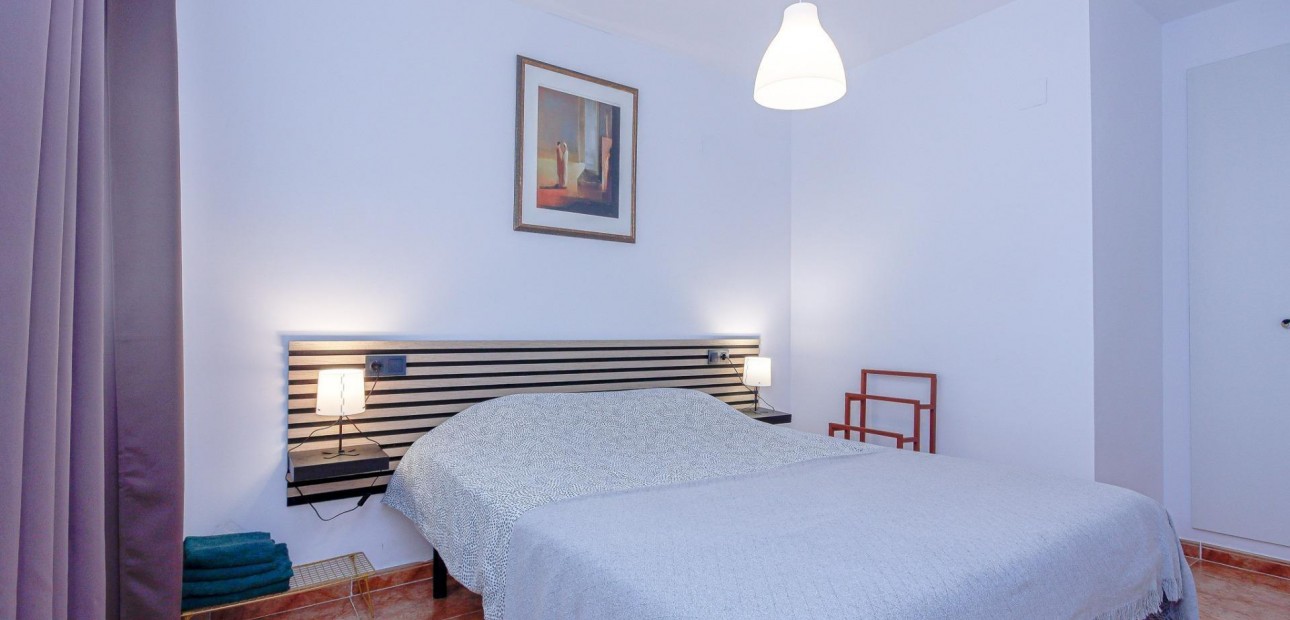 Venta - Apartamento / piso -
Torrevieja - Playa de los locos