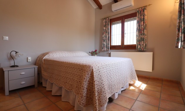 Venta - Country Property -
Catral - Catral - Country