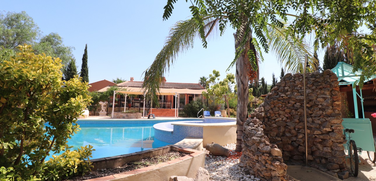 Venta - Country Property -
Catral - Catral - Country