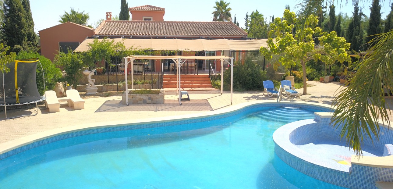 Venta - Country Property -
Catral - Catral - Country