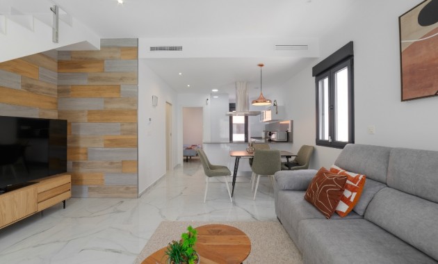 Herverkoop - Villa -
Torrevieja