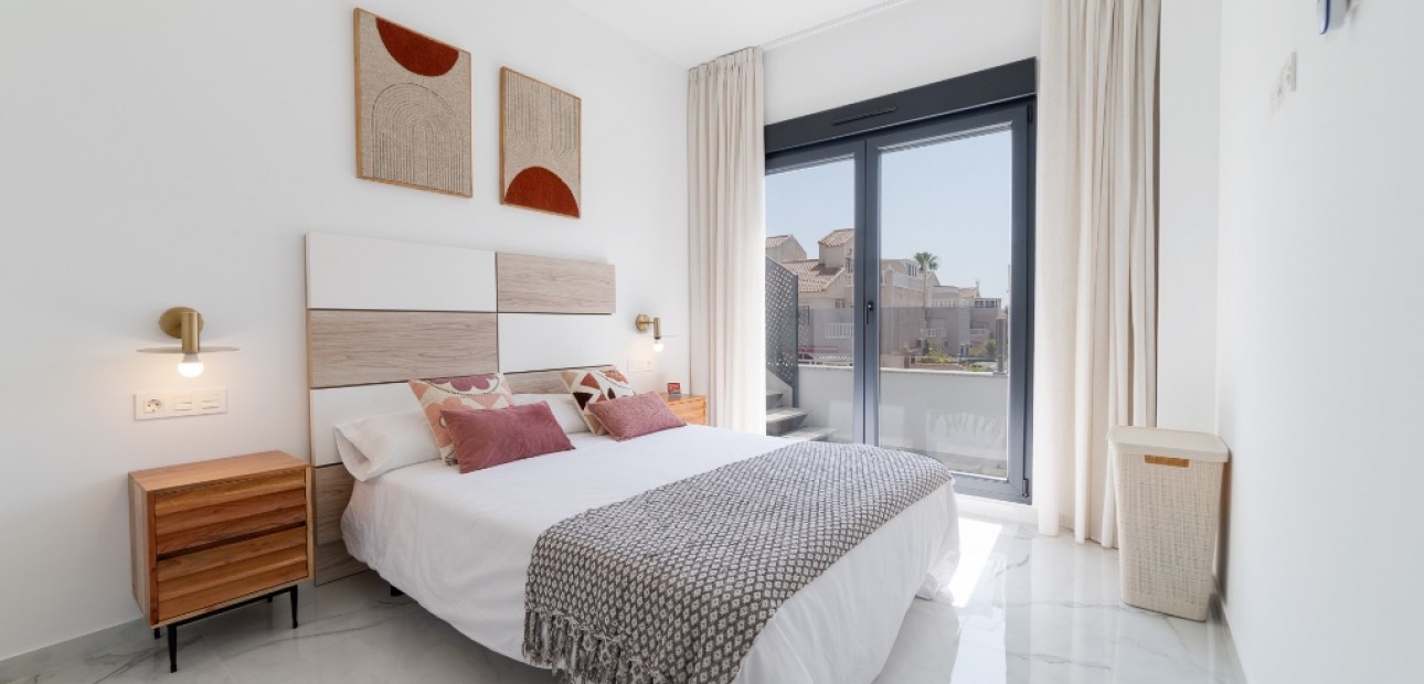 Herverkoop - Villa -
Torrevieja
