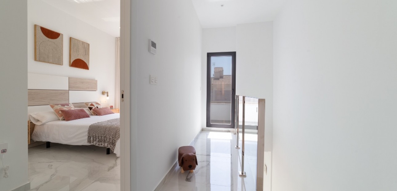 Herverkoop - Villa -
Torrevieja