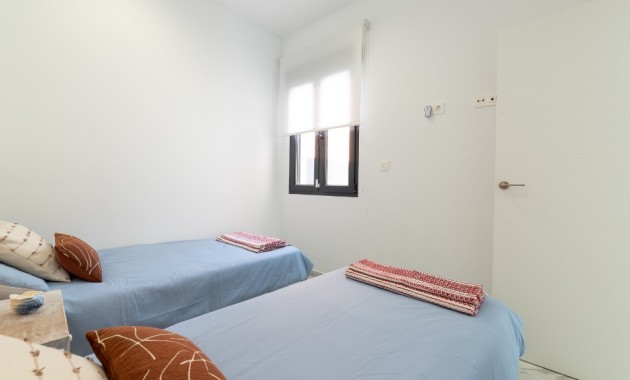 Herverkoop - Villa -
Torrevieja