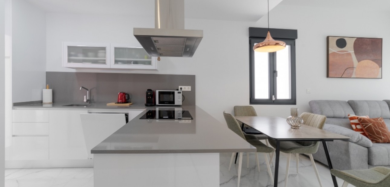 Herverkoop - Villa -
Torrevieja