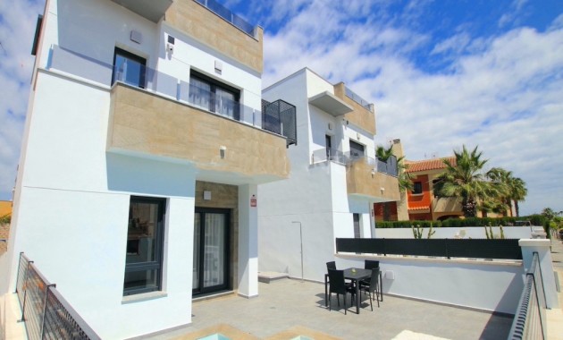 Herverkoop - Villa -
Torrevieja