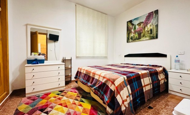Venta - Apartamento / piso -
Torrevieja - Playa de los locos