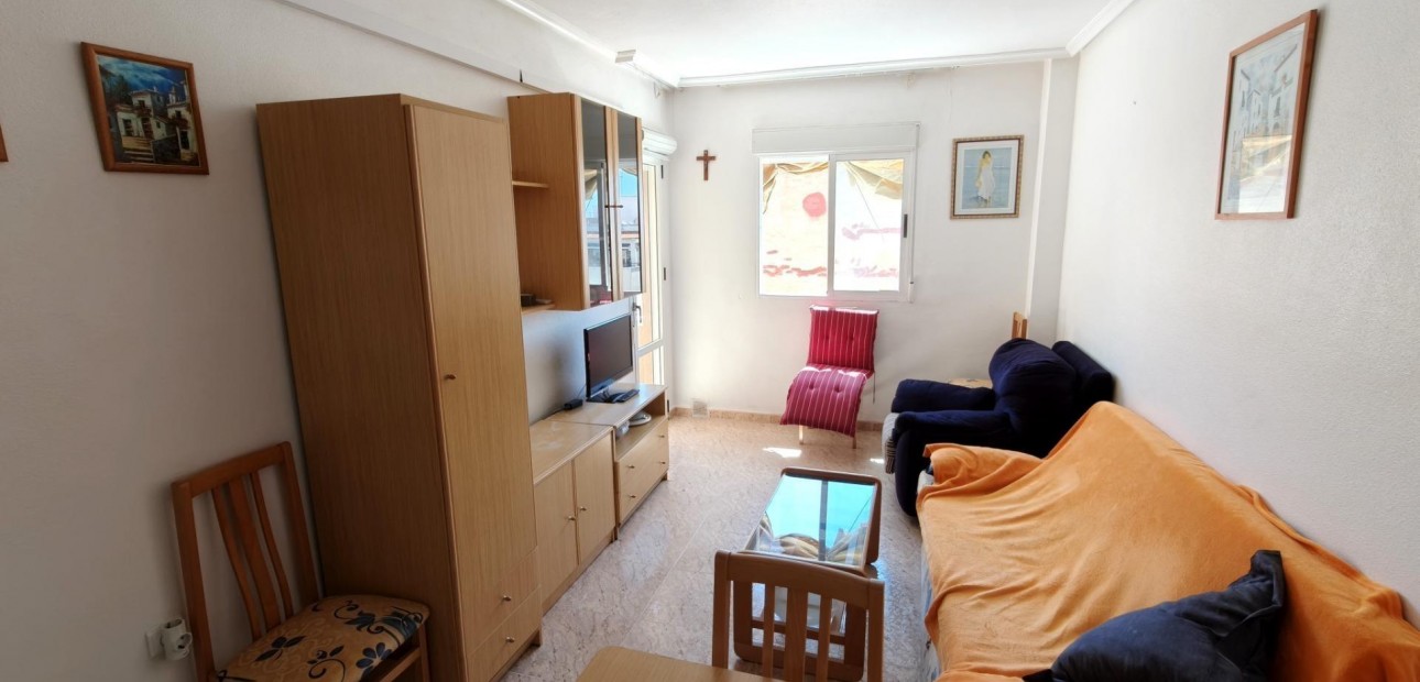 Sale - Apartment / flat -
Torrevieja - torrevieja