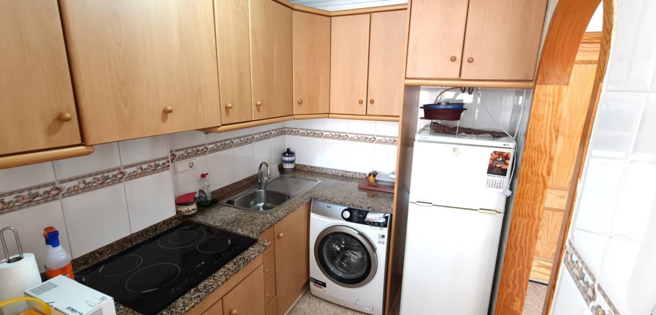 Sale - Apartment / flat -
Torrevieja - torrevieja
