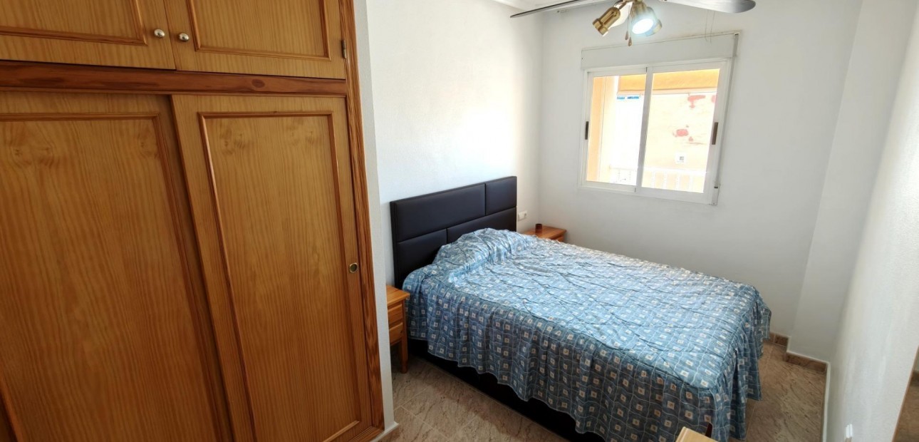 Sale - Apartment / flat -
Torrevieja - torrevieja