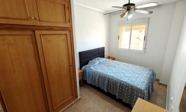Sale - Apartment / flat -
Torrevieja - torrevieja