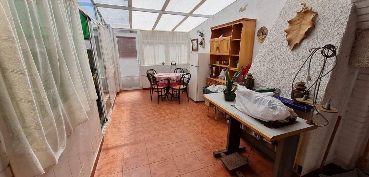 Venta - Terraced house -
Torrevieja - Playa del cura