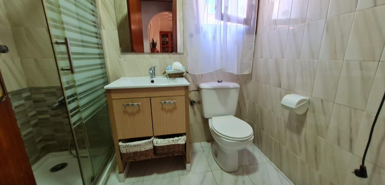 Venta - Terraced house -
Torrevieja - Playa del cura