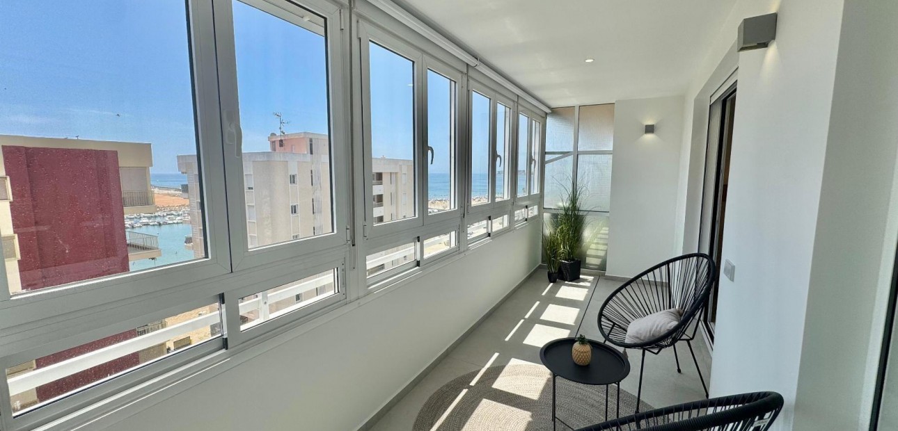 Venta - Apartamento / piso -
Torrevieja - Acequion