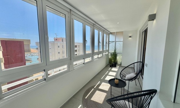 Venta - Apartamento / piso -
Torrevieja - Acequion