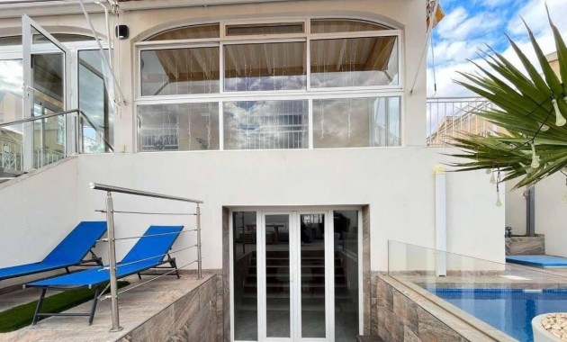 Venta - Villa -
Orihuela - Los Balcones Y los Altos
