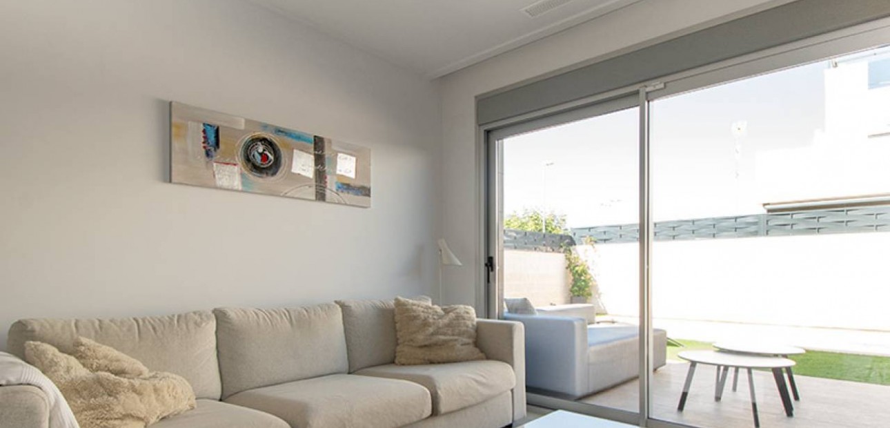 Sale - Detached Villa -
Ciudad Quesada