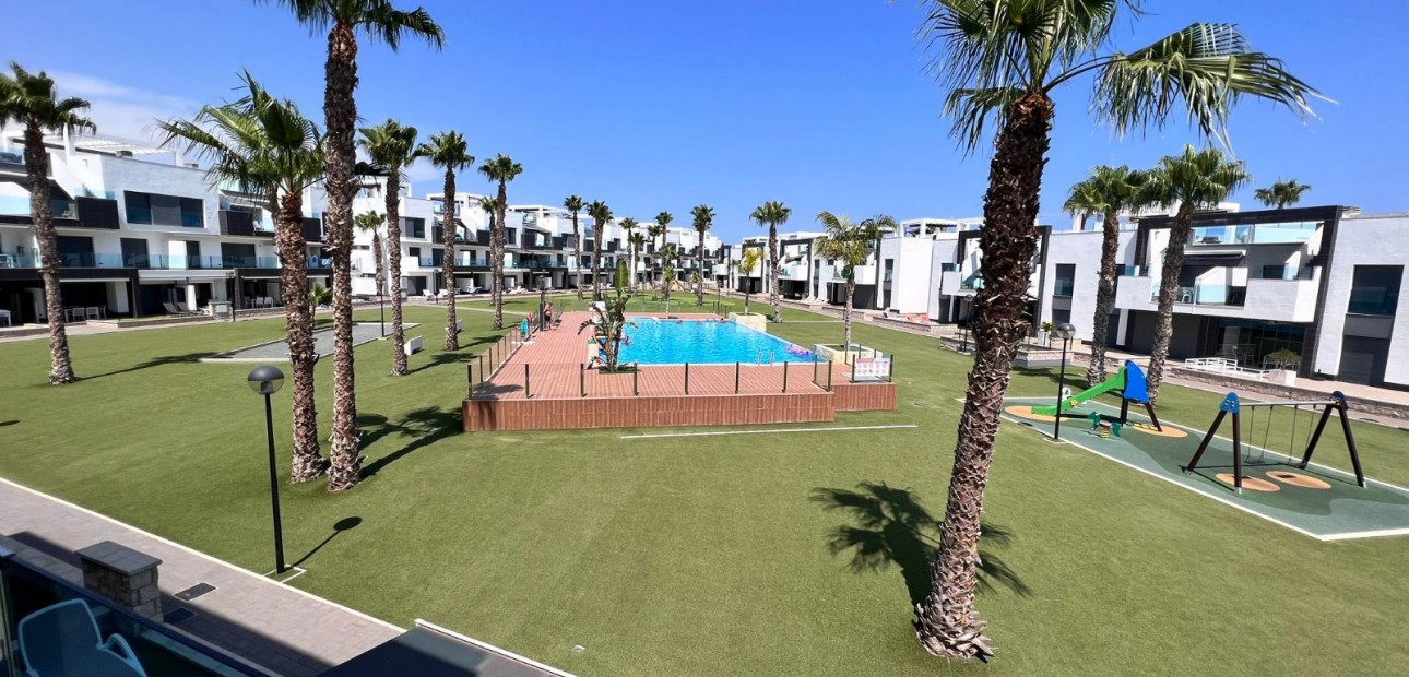 Sale - A. Apartment / flat -
Guardamar del Segura - EL RASO