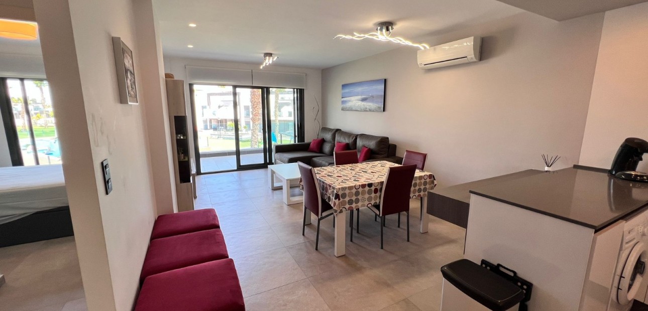 Sale - A. Apartment / flat -
Guardamar del Segura - EL RASO