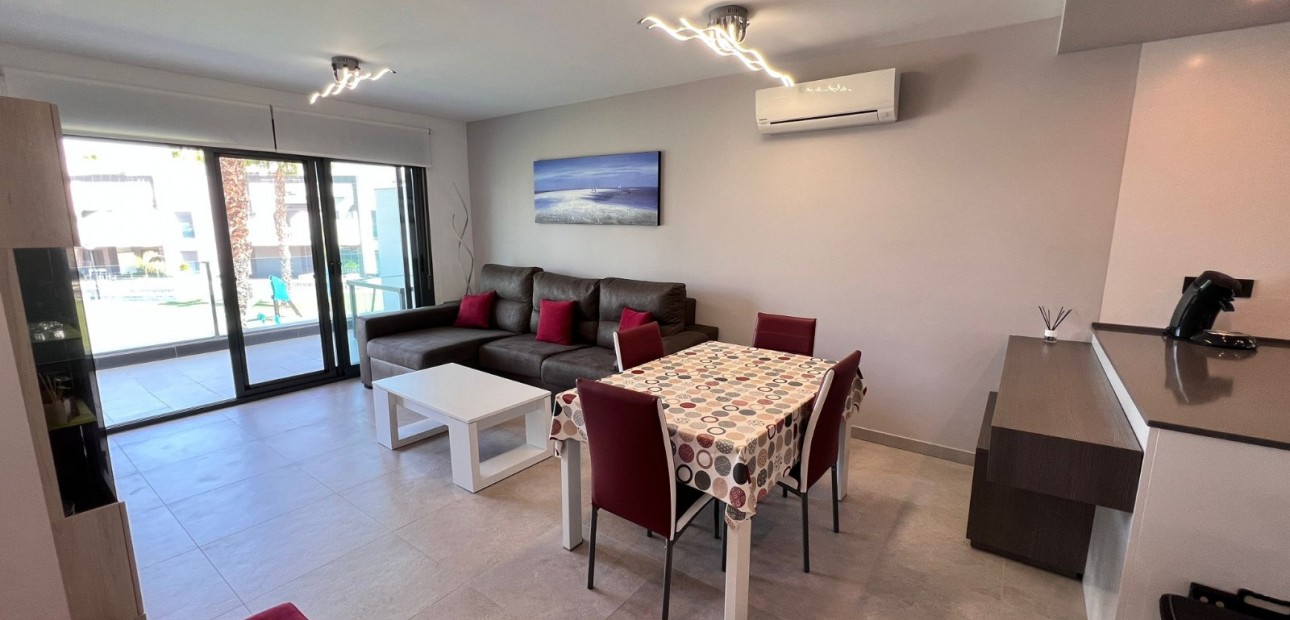 Sale - A. Apartment / flat -
Guardamar del Segura - EL RASO