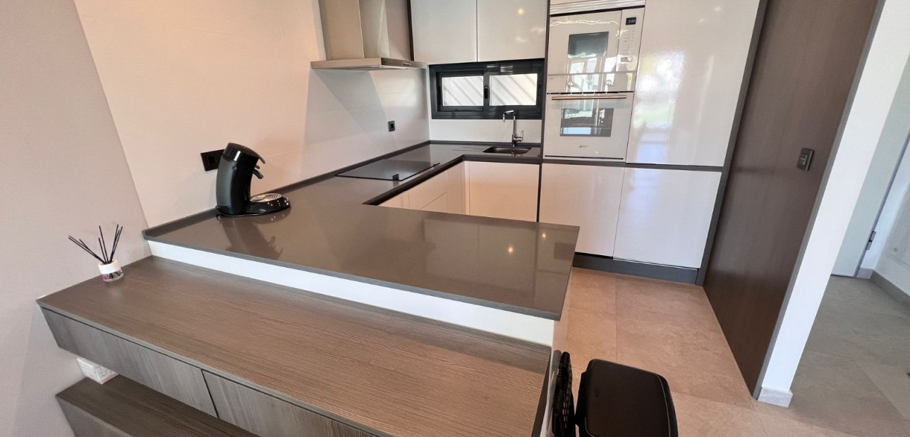 Sale - A. Apartment / flat -
Guardamar del Segura - EL RASO
