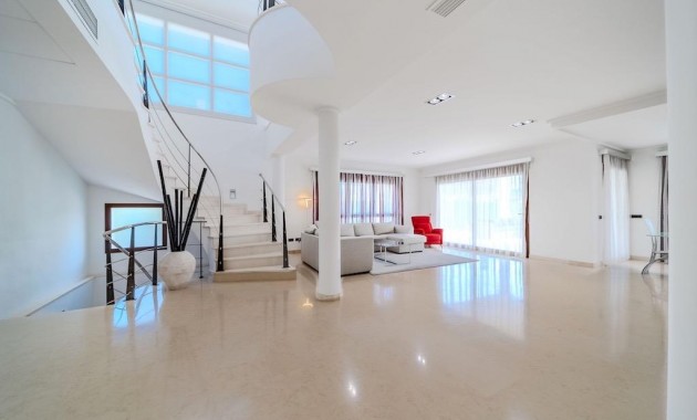 Sale - Villa -
Orihuela Costa - Cabo Roig