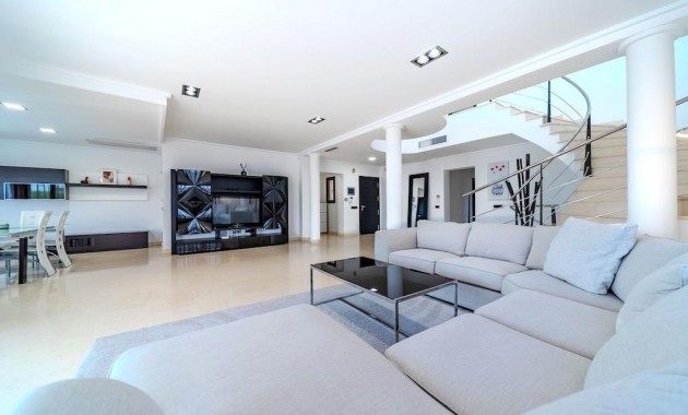 Sale - Villa -
Orihuela Costa - Cabo Roig