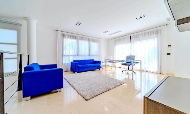 Sale - Villa -
Orihuela Costa - Cabo Roig